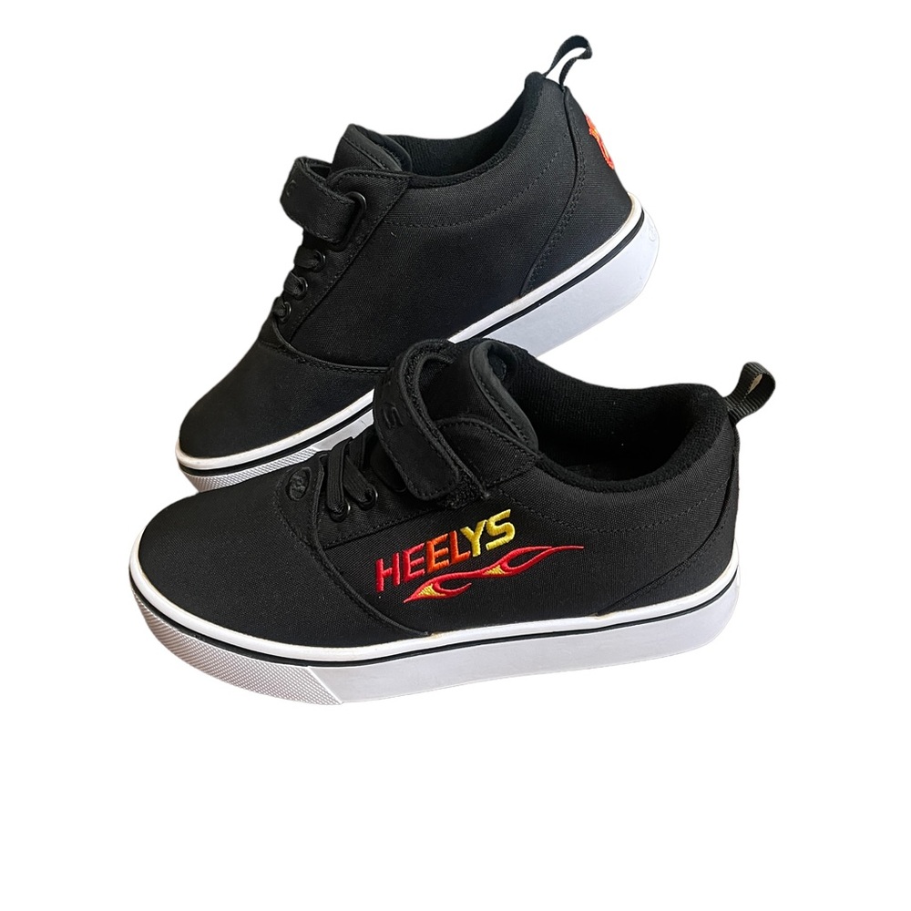 Heelys Pro 20X2 HE100960 Black with Flames No Laces Skate Shoe Boy’s size 3.5Y
